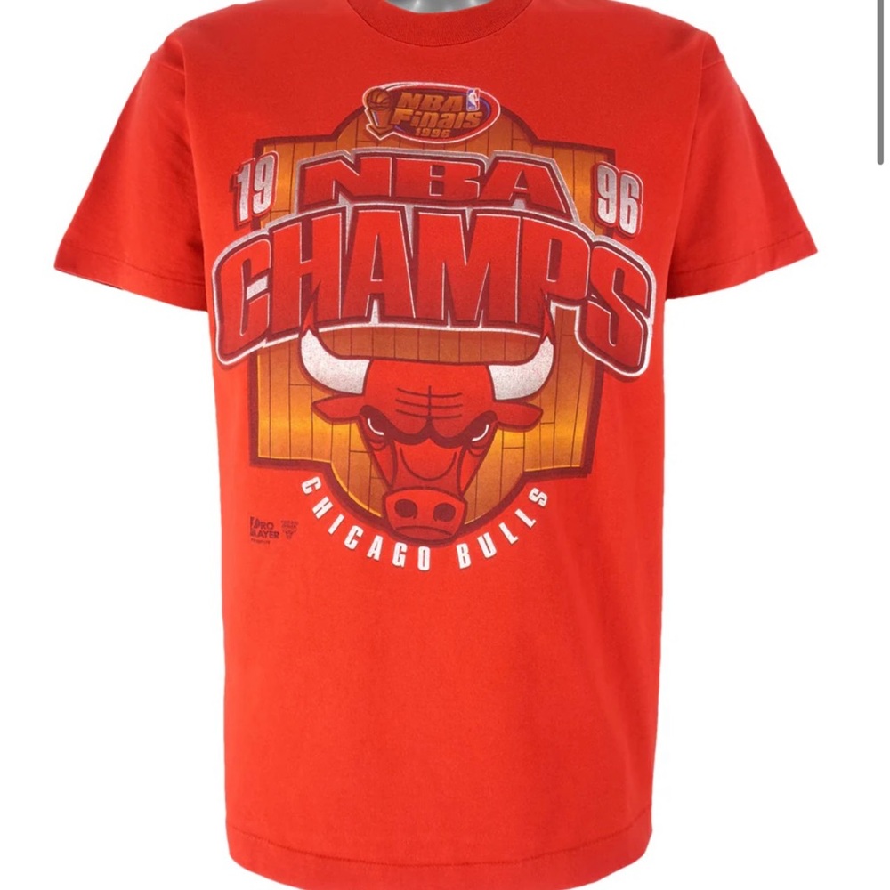 Pro Player Chicago Bulls NBA Champs Red Tee